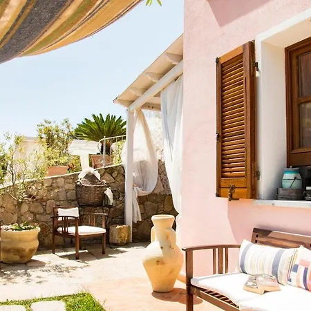 Appartement Relax In Campagna A Due Passi Dal Mare Salvia Marmi
