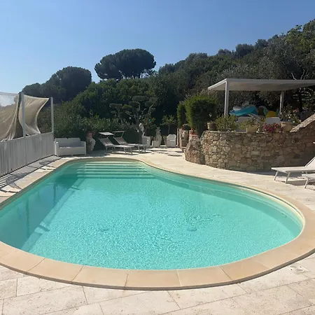 Appartement Relax In Campagna A Due Passi Dal Mare Salvia Marmi